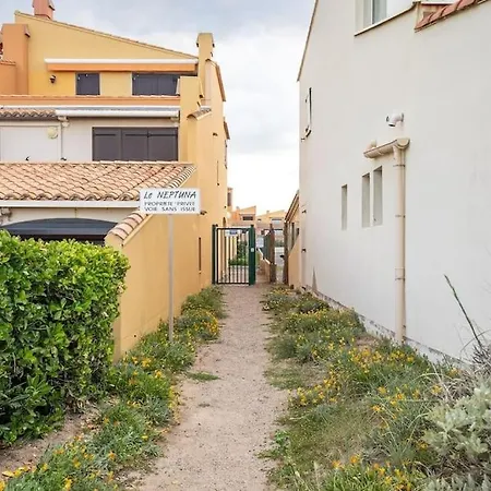 Petite Villa En Bord De Mer Agde Exterior photo